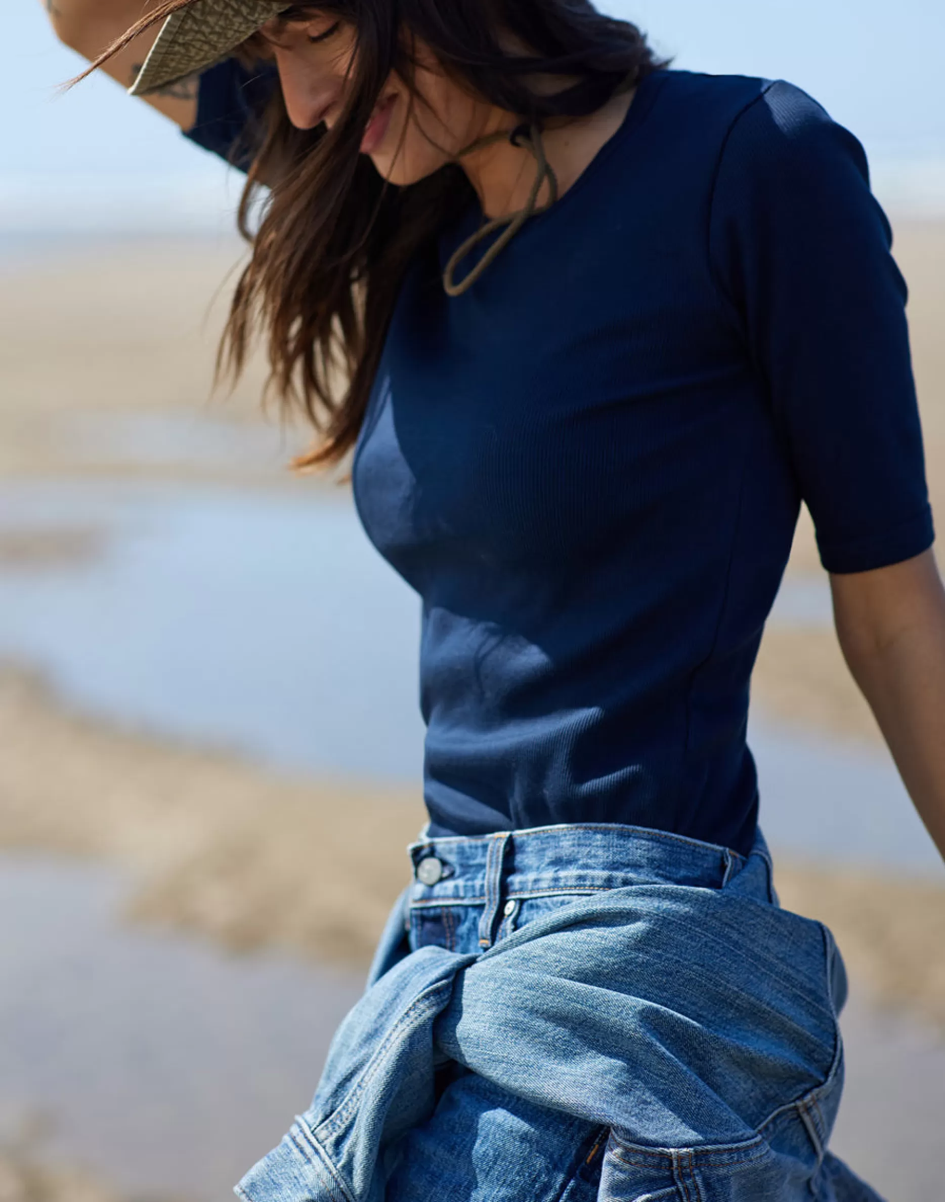 Outerknown Sojourn Ribbed Tee Indigo Hot